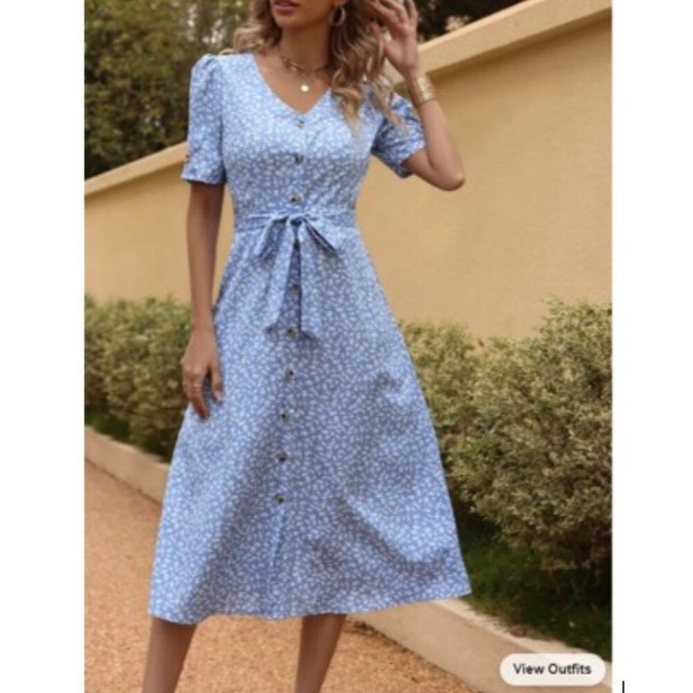 🌻Button Down Blue Boho Floral, Self Tie Waist Midi Dress